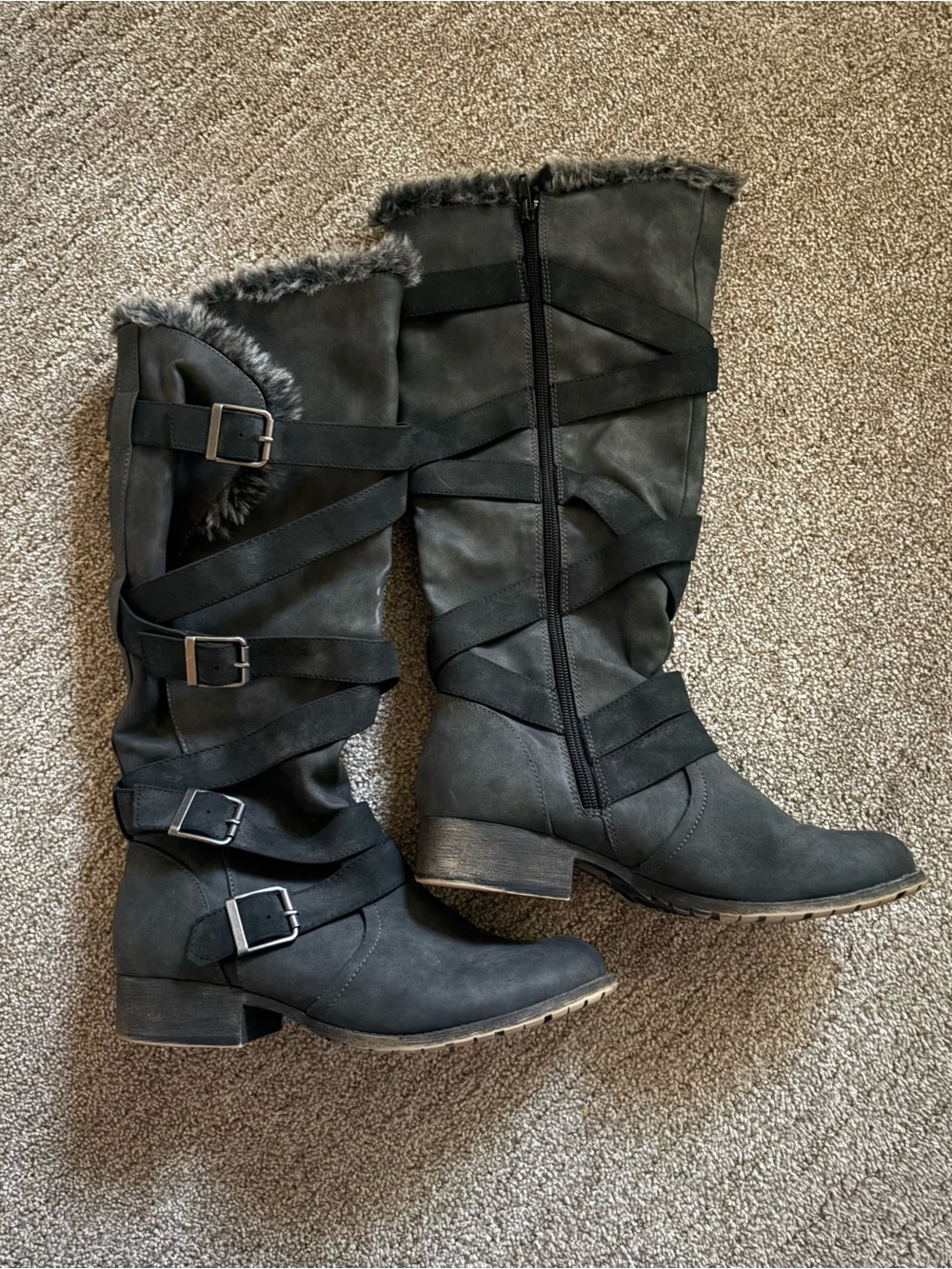 Women's Dark Gray Faux Fur Trim Buckle Knee-High Boots